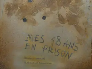 Les murs parlent: le graffiti comme ultime témoignage